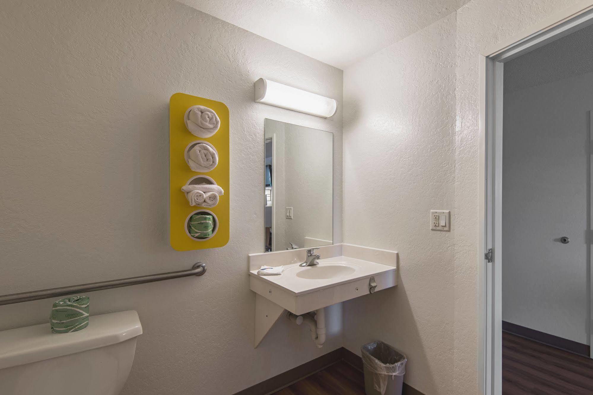 Motel 6-Junction City, Ks Luaran gambar