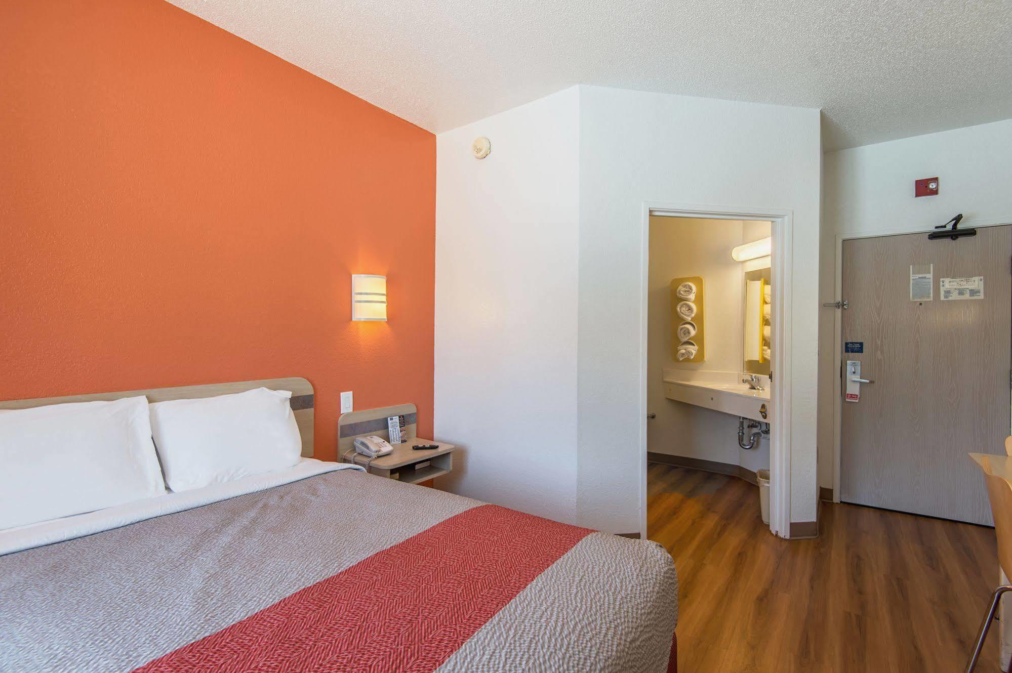 Motel 6-Junction City, Ks Luaran gambar