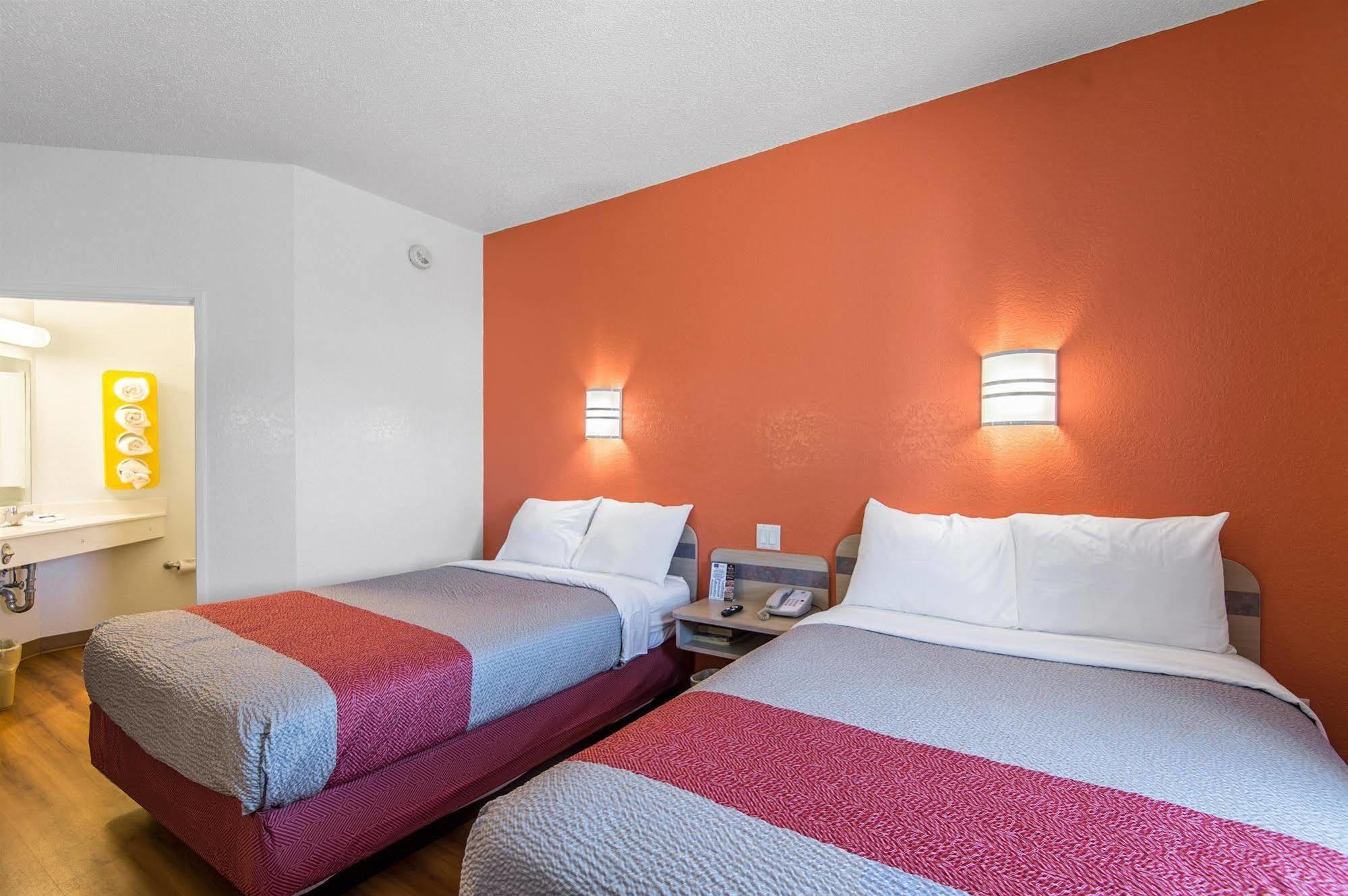 Motel 6-Junction City, Ks Luaran gambar