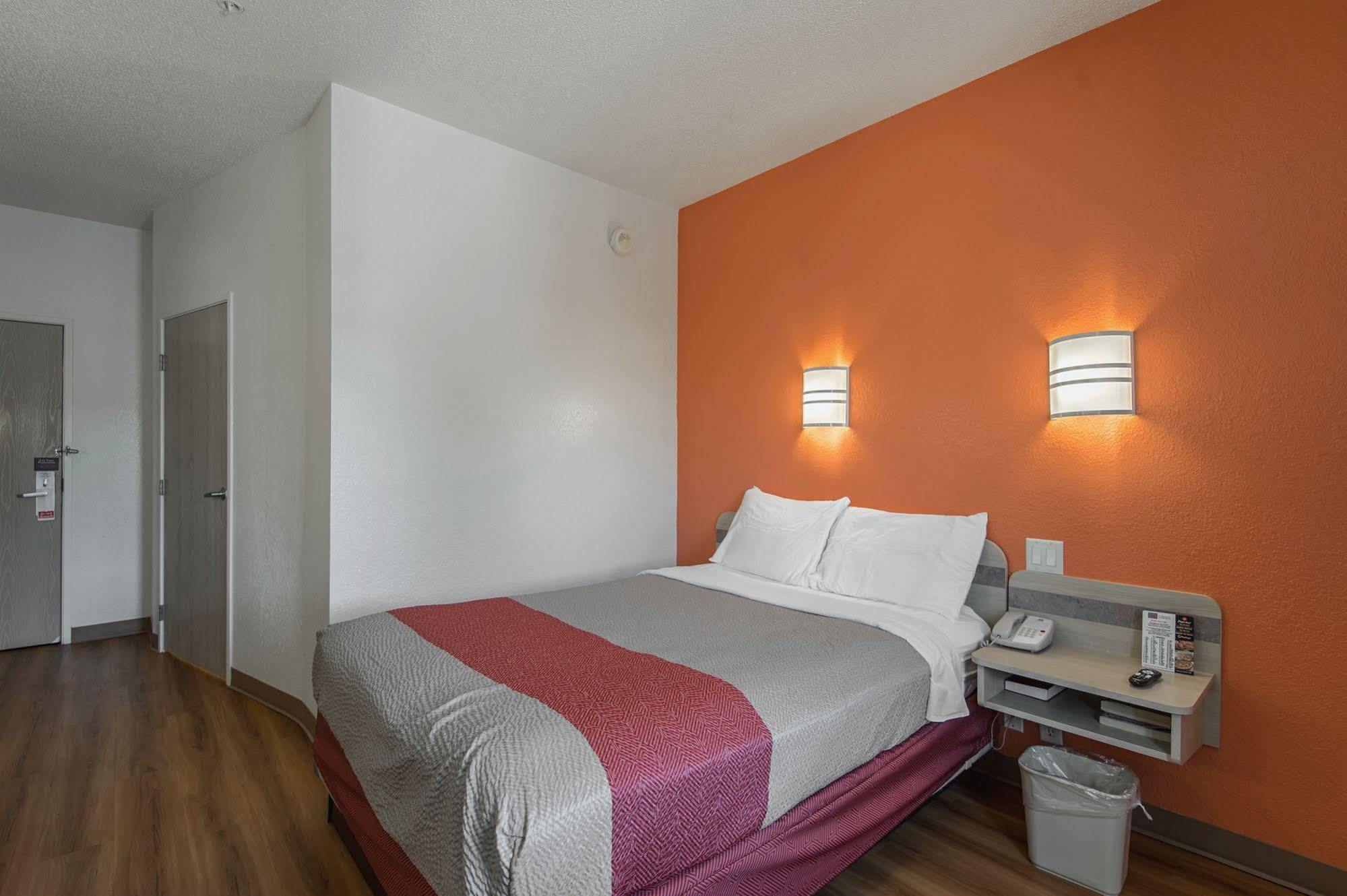 Motel 6-Junction City, Ks Luaran gambar